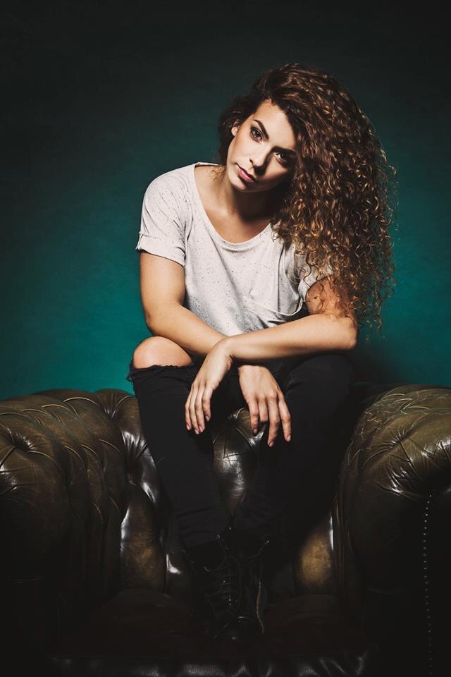 Lori Lauren Bruna Ines